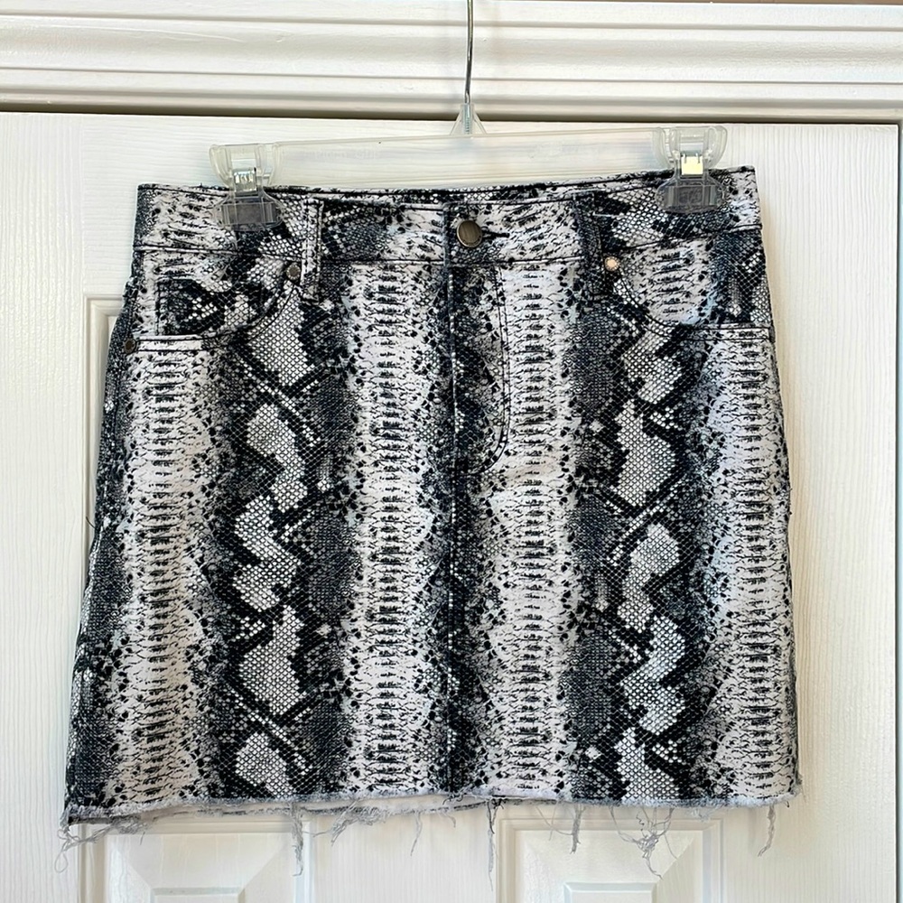 snakeskin mini skirt